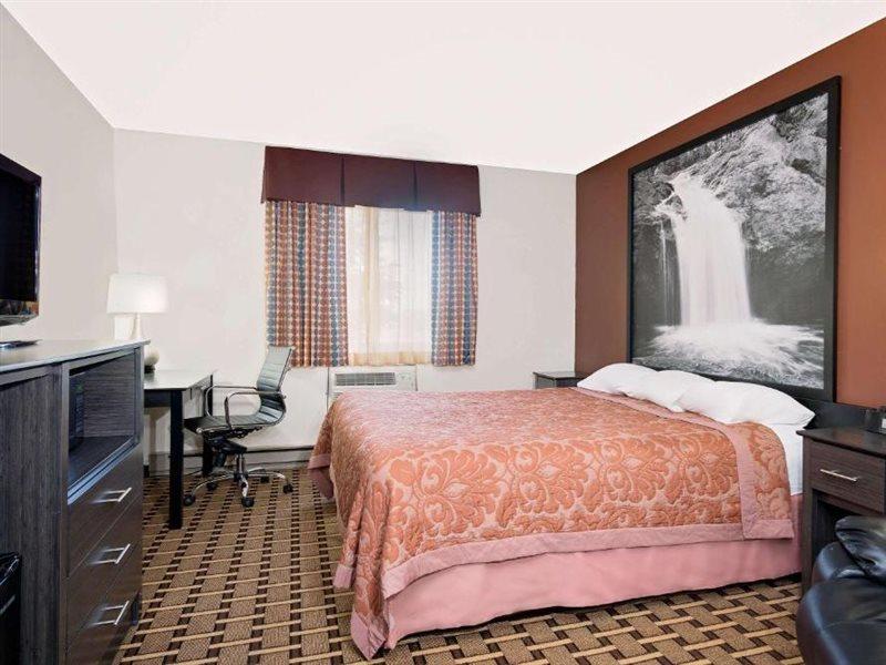 Hotel Super 8 By Wyndham Ashland Extérieur photo