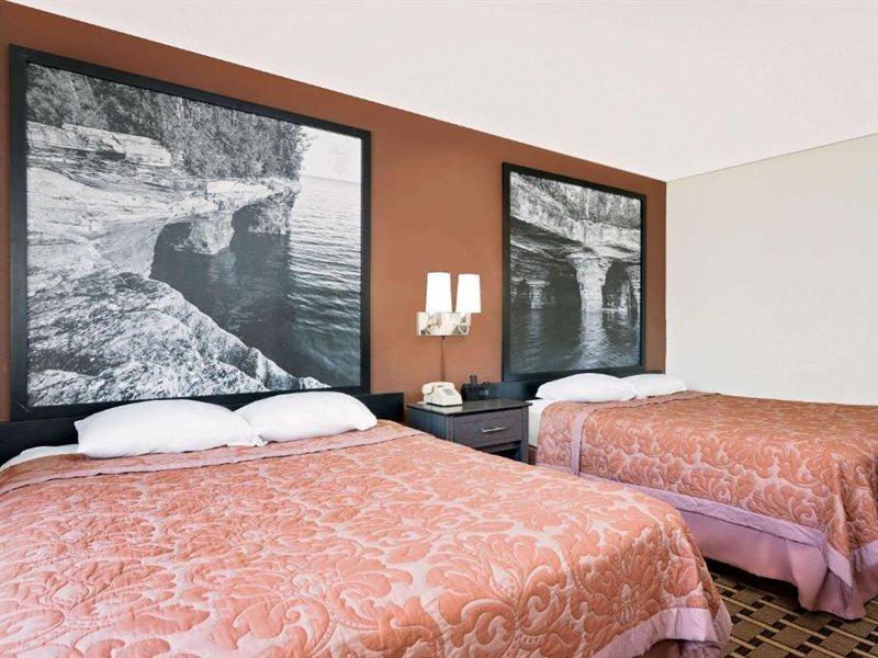 Hotel Super 8 By Wyndham Ashland Extérieur photo