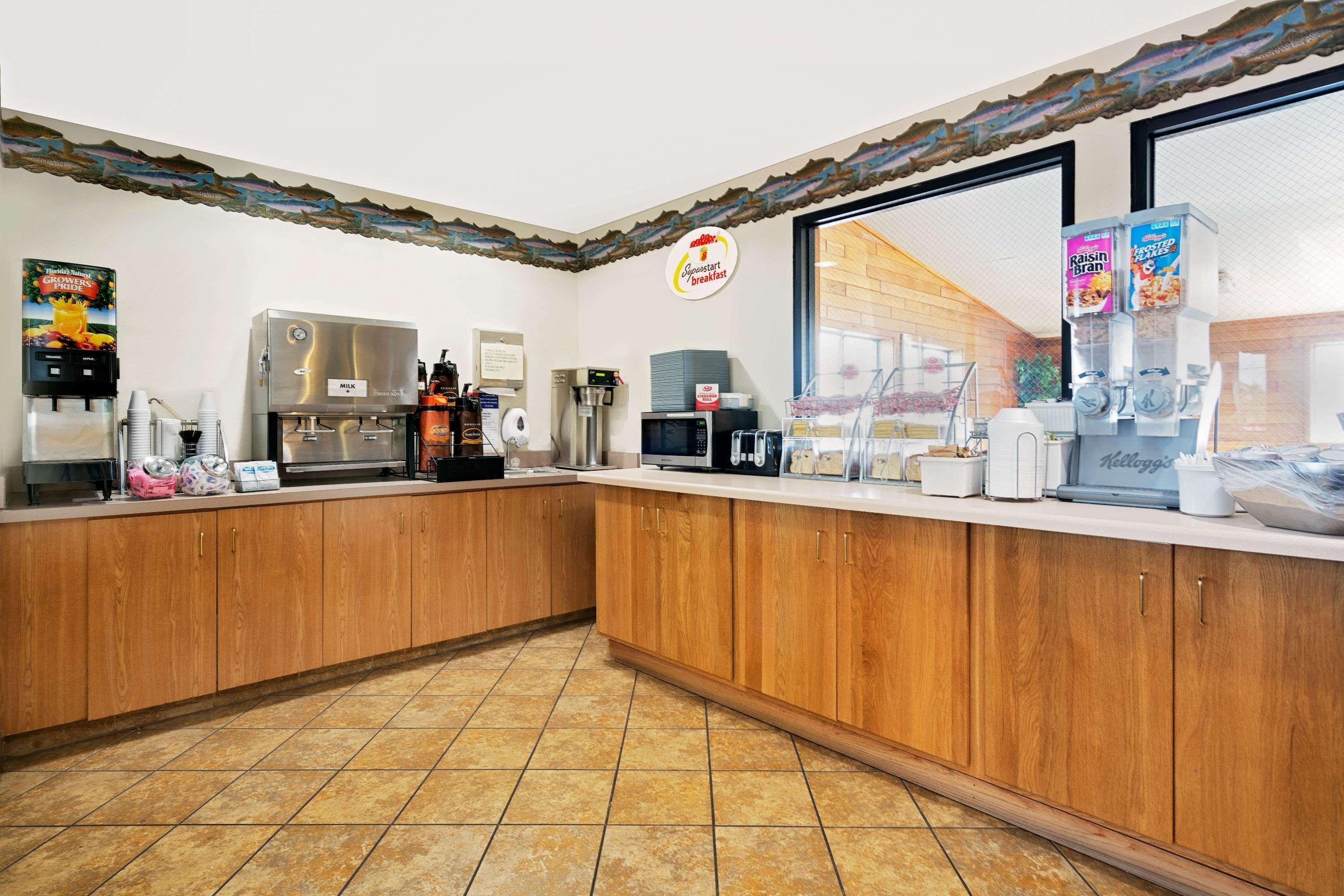 Hotel Super 8 By Wyndham Ashland Extérieur photo