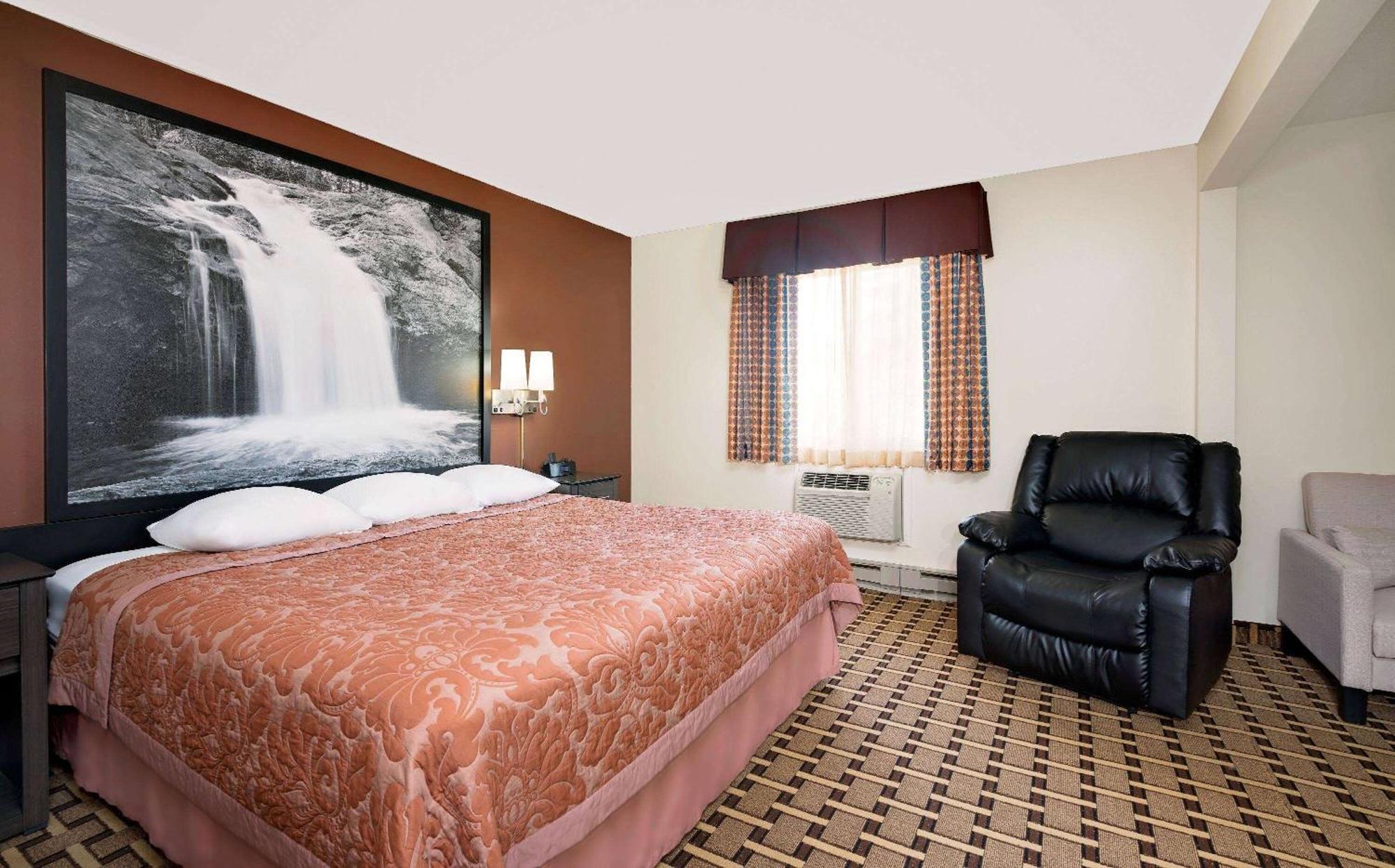 Hotel Super 8 By Wyndham Ashland Extérieur photo