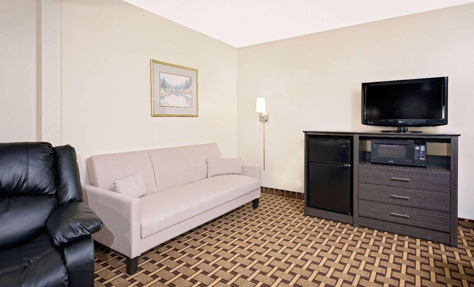 Hotel Super 8 By Wyndham Ashland Extérieur photo